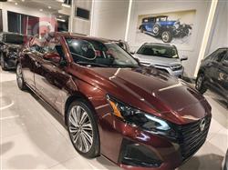 نيسان ألتيما